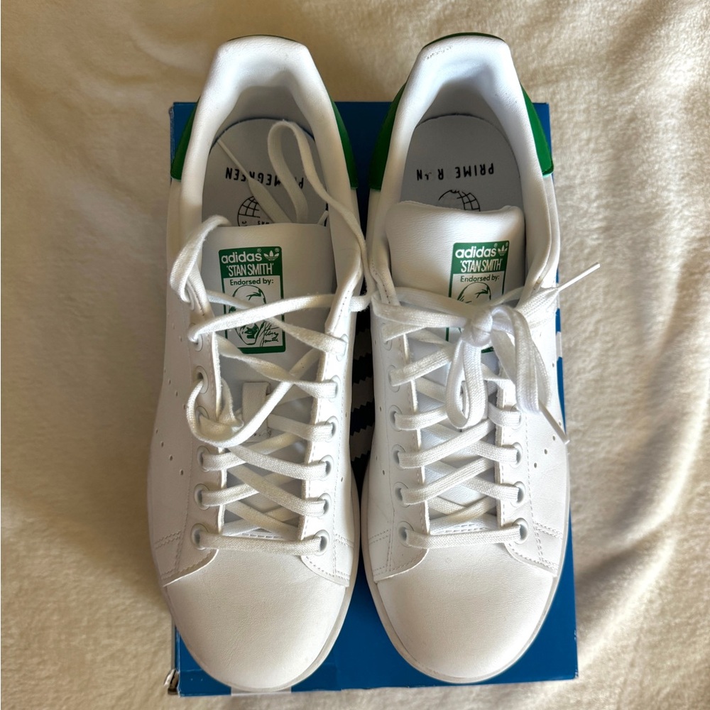 Boys Adidas Stan Smith Tennis Shoes Size 6.5